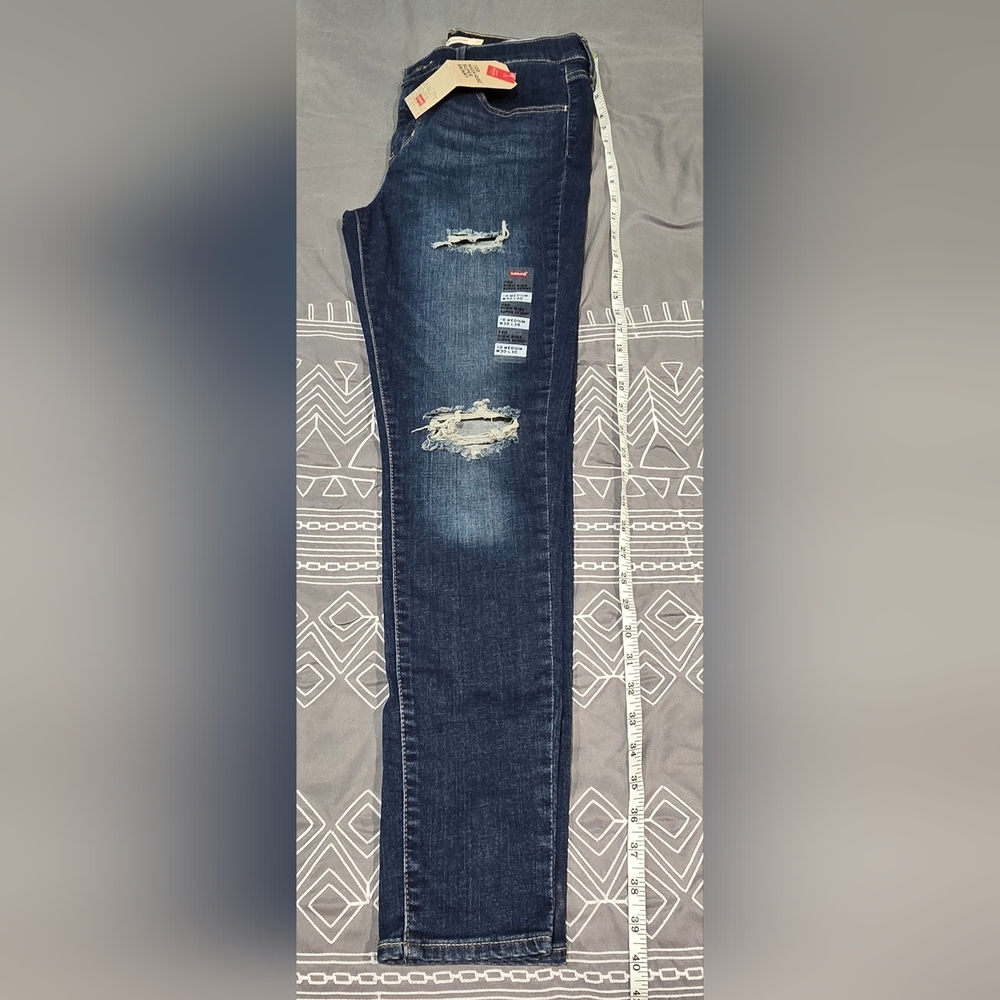 Levis High Rise Super Skinny Distressed Jeans Size 30 - Picture 2 of 9